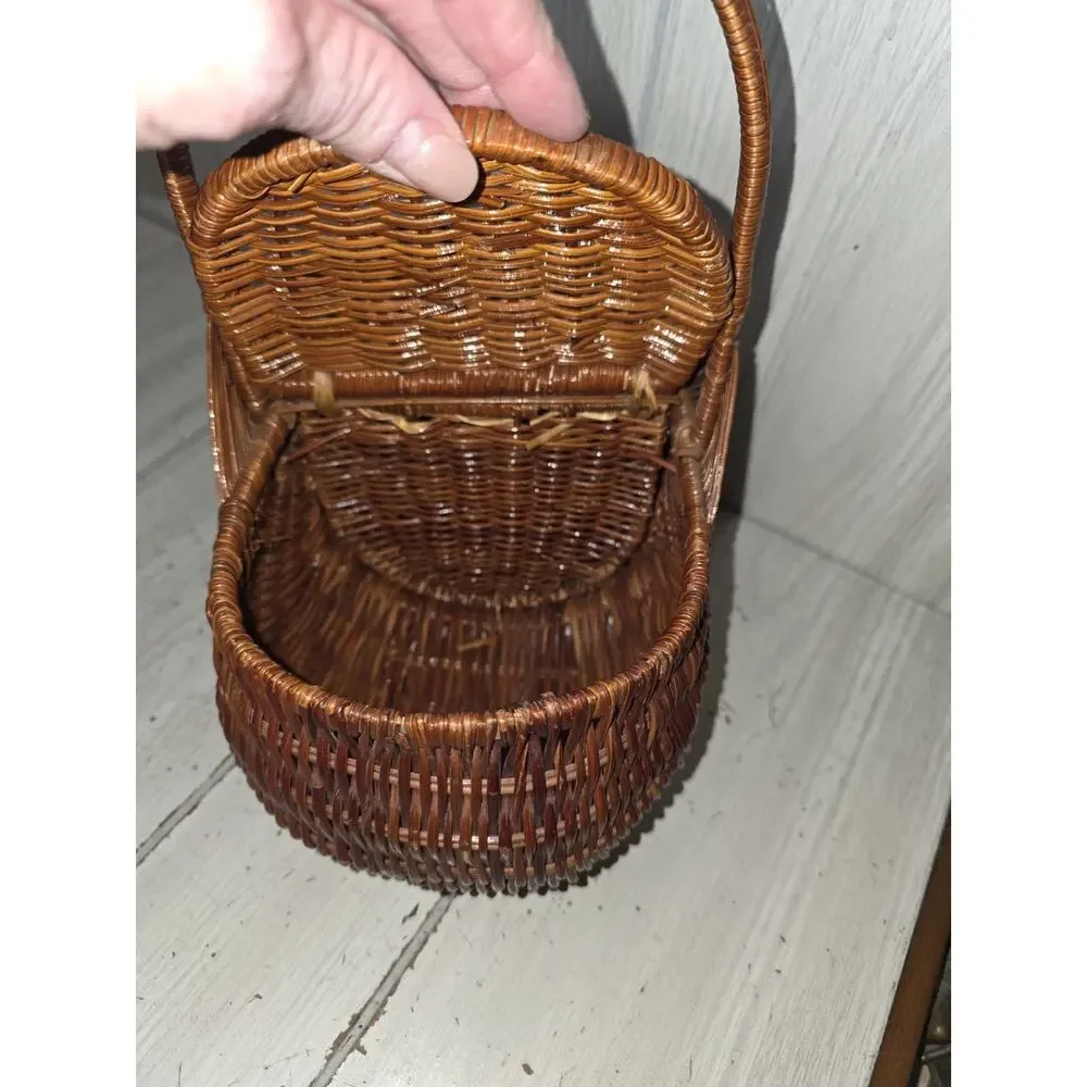 VTG Primitive New England Splint Wood Lidded Buttocks Basket Two Compartment